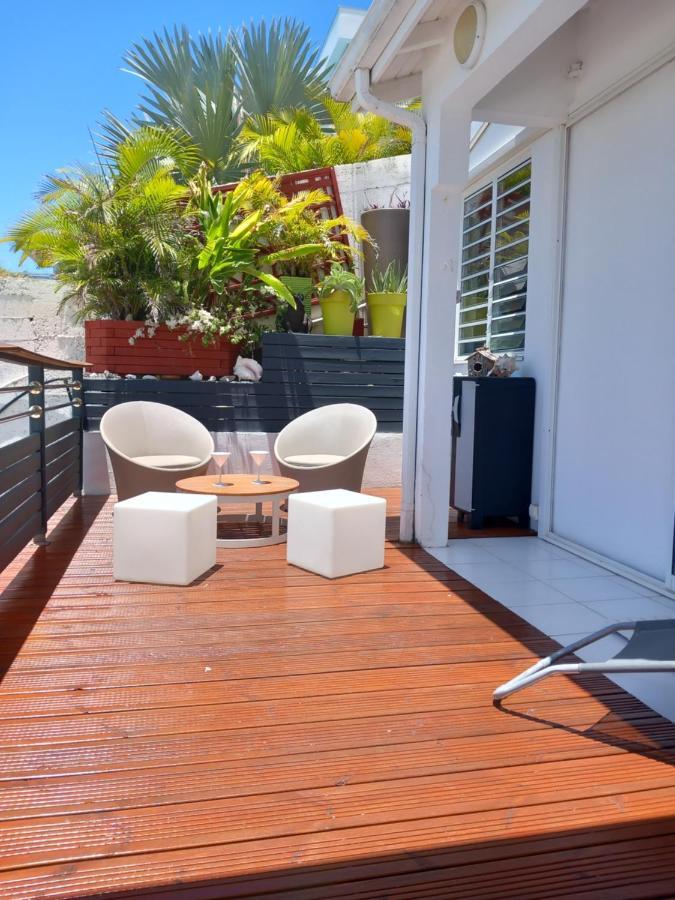 Le Pelikan Le Gosier  Exterior photo